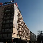 Noctis City Center III وارسو